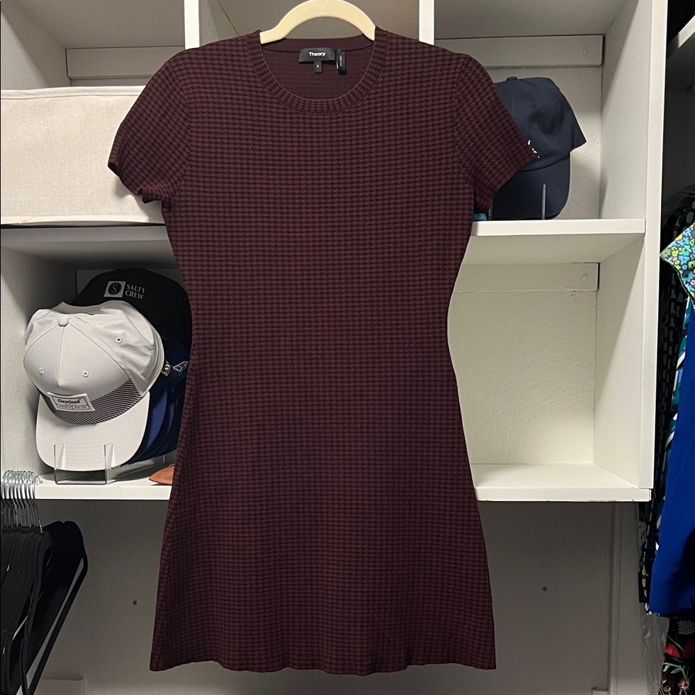 Theory Burgundy Textured Short-Sleeve Fit-and-Flare Dress